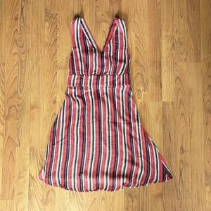 NWOT Casual V-Neck Lace-Up Dress in Red and Orange, Size Small